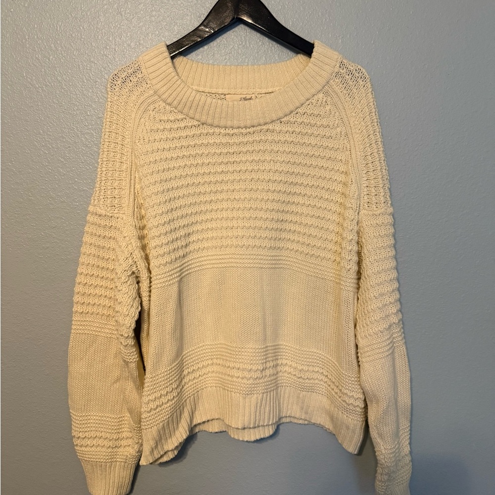 Universal Thread Cream Textured Sweater